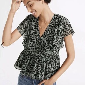 Madewell Georgette Ruffle Sleeve Peplum Top in Fleur Field Size Small
